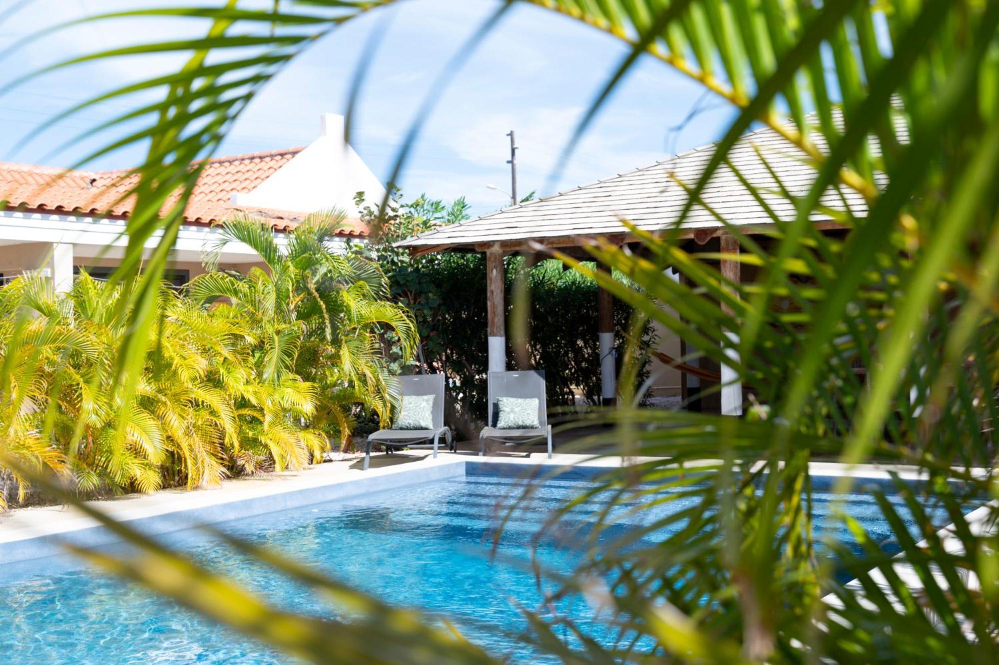 Kura Kabana Boutique Resort Kralendijk  Exterior photo